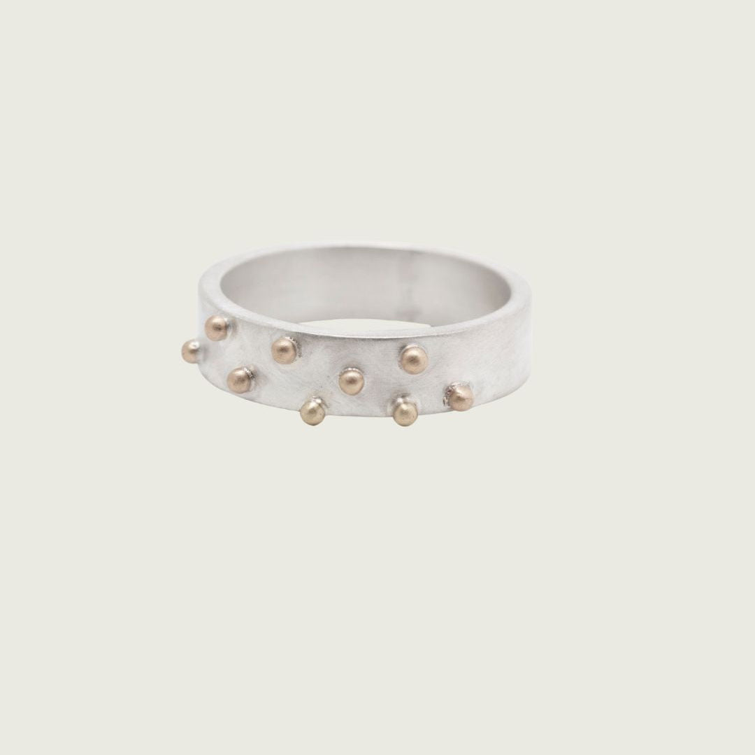 Overflowing River - ring dots