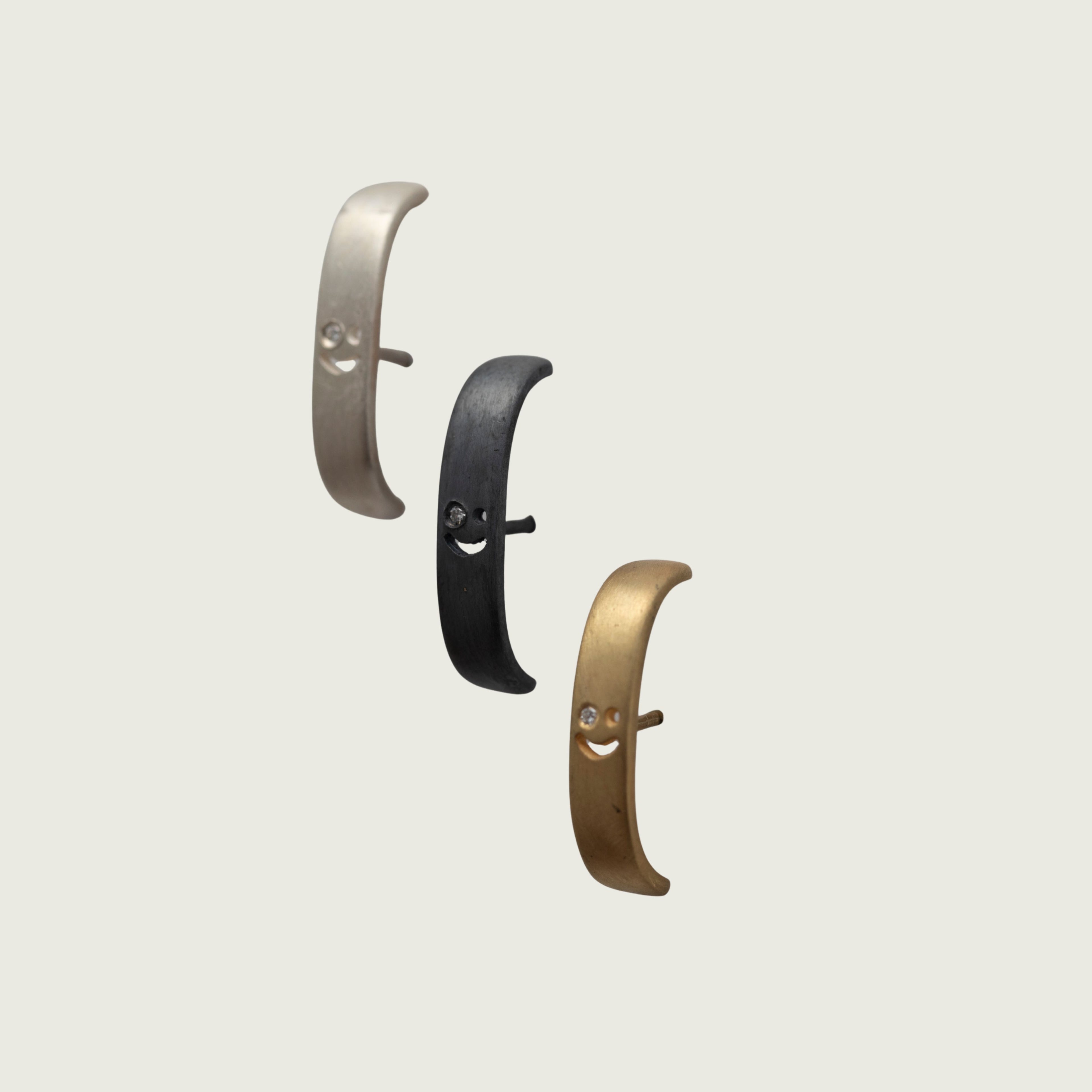 Radiant- Earring one side